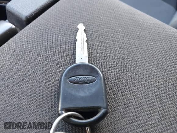 2006 Ford F-150 XL with VIN 1FTPX12V76FB12678, listed as a IAAI auction lot 43507700 with 152,312 mi miles and . Bid and sale history available at DreamBid. Image 11.