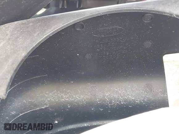 2019 Ford F-250 XL z VIN 1FT7W2A69KEG19732, wystawiony jako IAAI lot #41925065 z przebiegiem 104 337 mil mil oraz . Historia ofert i sprzedaży dostępna na DreamBid. Obrazek 14.