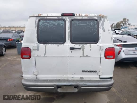 2001 Dodge Cargo with VIN 2B7JB21Y71K559964, listed as a IAAI auction lot 42190731 with 181,424 mi miles and . Bid and sale history available at DreamBid. Image 16.