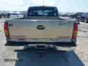 2000 Chevrolet Silverado 1500 LT with VIN 1GCEK19T0YE316404, listed as a IAAI auction lot 42856021 with 233,290 mi miles and . Bid and sale history available at DreamBid. Image 15.