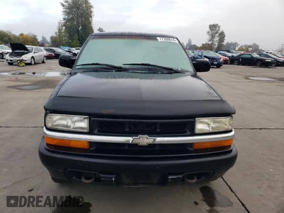 2000 Chevrolet S-10 LS с VIN 1GCDT14W1Y8228406, выставлен на аукционе Copart как лот 77399614 с пробегом Не указан миль и Списание • Salvage title. История ставок и продаж доступна на DreamBid. Изображение 5.