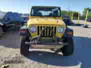 2000 Jeep Wrangler SE with VIN 1J4FA29P3YP705536, listed as a Copart auction lot 70344835 with 97,028 mi miles and Clean title. Bid and sale history available at DreamBid. Image 5.
