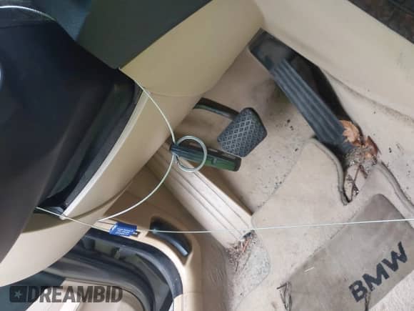 2008 BMW 5 Series 528i с VIN WBANU53578CT08384, выставлен на аукционе IAAI как лот 43544483 с пробегом 192 398 миль миль и . История ставок и продаж доступна на DreamBid. Изображение 11.