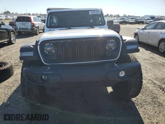 2024 Jeep Wrangler Willys with VIN 1C4RJXDGXRW263627, listed as a Copart auction lot 44067935 with 820 mi miles and Salvage title. Bid and sale history available at DreamBid. Image 5.