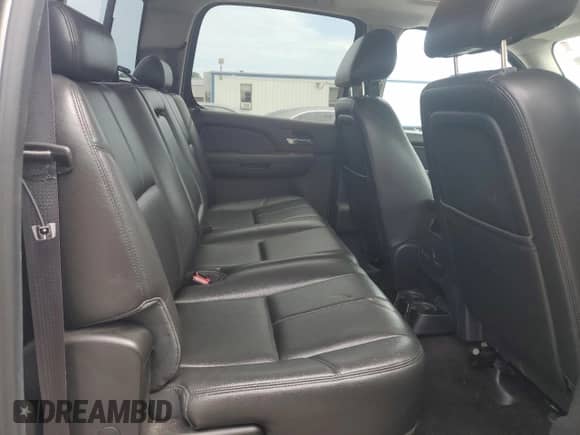 2013 GMC Sierra 1500 SLT с VIN 3GTP2WE70DG208138, выставлен на аукционе Copart как лот 62577275 с пробегом 132 588 миль миль и Списание • Salvage title. История ставок и продаж доступна на DreamBid. Изображение 10.