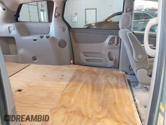 2008 Toyota Sienna LE с VIN 5TDBK23C88S020607, выставлен на аукционе IAAI как лот 41748033 с пробегом 159 439 миль миль и . История ставок и продаж доступна на DreamBid. Изображение 8.