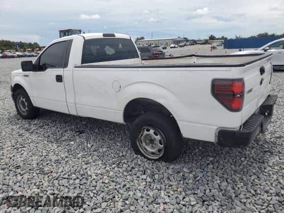 2014 Ford F-150 XL z VIN 1FTNF1CF4EKD02364, wystawiony jako Copart lot #71771465 z przebiegiem Nie podano mil oraz Nie do naprawy • Non repairable. Historia ofert i sprzedaży dostępna na DreamBid. Obrazek 2.