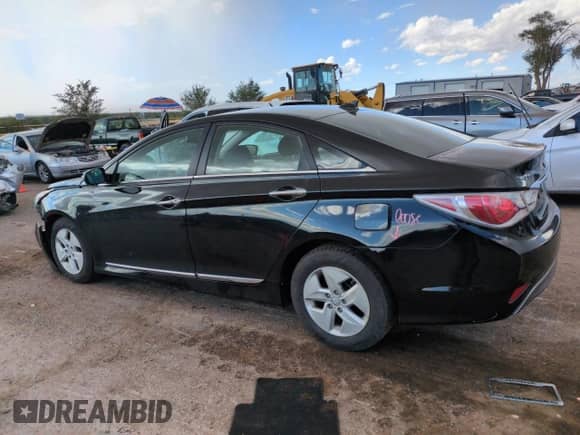 2012 Hyundai Sonata Hybrid z VIN KMHEC4A44CA033969, wystawiony jako Copart lot #80947015 z przebiegiem 101 297 mil mil oraz Szkoda całkowita • Salvage title. Historia ofert i sprzedaży dostępna na DreamBid. Obrazek 2.