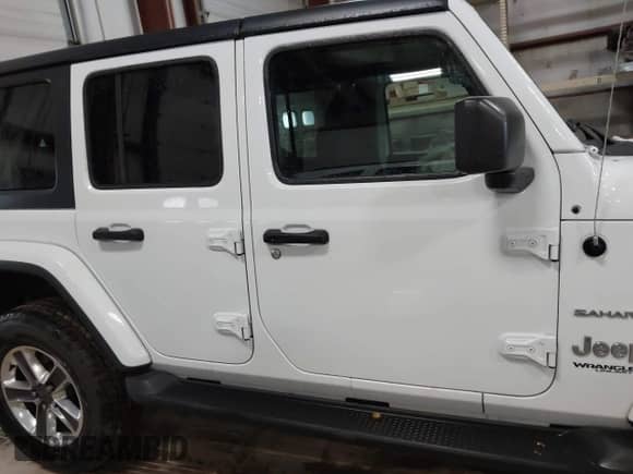 2021 Jeep Wrangler Unlimited Sahara с VIN 1C4HJXEG2MW655357, выставлен на аукционе IAAI как лот 41724695 с пробегом 37 644 миль миль и . История ставок и продаж доступна на DreamBid. Изображение 13.