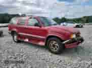 1997 Chevrolet Blazer LS with VIN 1GNDT13WXV2219985, listed as a Copart auction lot 69626845 with 247,868 mi miles and Salvage title. Bid and sale history available at DreamBid. Image 4.