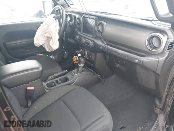 2021 Jeep Wrangler Unlimited Willys with VIN 1C4HJXDN7MW649070, listed as a IAAI auction lot 42656152 with 53,227 mi miles and . Bid and sale history available at DreamBid. Image 5.