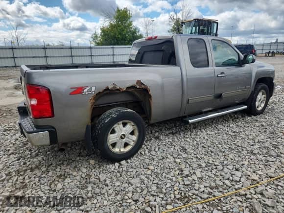 2009 Chevrolet Silverado 1500 LTZ с VIN 1GCEK39019Z156660, выставлен на аукционе Copart как лот 71166145 с пробегом 234 970 миль миль и Чистый • Clean title. История ставок и продаж доступна на DreamBid. Изображение 3.