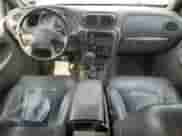 2003 Chevrolet TrailBlazer LT с VIN 1GNDT13S932328772, выставлен на аукционе Copart как лот 81499835 с пробегом 311 324 миль миль и Списание • Salvage title. История ставок и продаж доступна на DreamBid. Изображение 8.