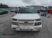 2004 Chevrolet Colorado Z71 with VIN 1GCCS196748114136, listed as a Copart auction lot 84738555 with 332,932 mi miles and Salvage title. Bid and sale history available at DreamBid. Image 5.