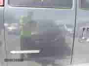 2003 Chevrolet Express Passenger с VIN 1GAHG35U631142890, выставлен на аукционе IAAI как лот 42086091 с пробегом 127 191 миль миль и . История ставок и продаж доступна на DreamBid. Изображение 17.