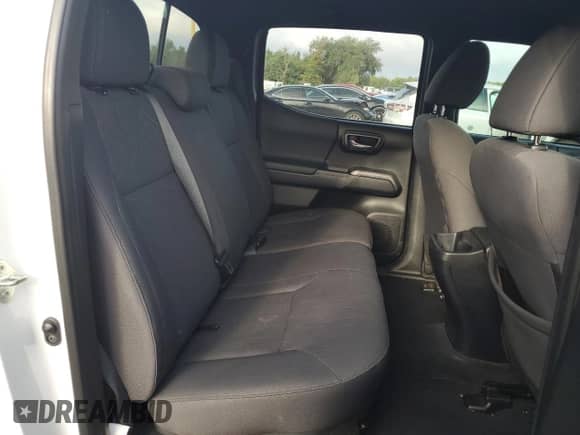 2017 Toyota Tacoma SR5 с VIN 5TFCZ5AN9HX115760, выставлен на аукционе Copart как лот 85862435 с пробегом 67 396 миль миль и Списание • Salvage title. История ставок и продаж доступна на DreamBid. Изображение 10.