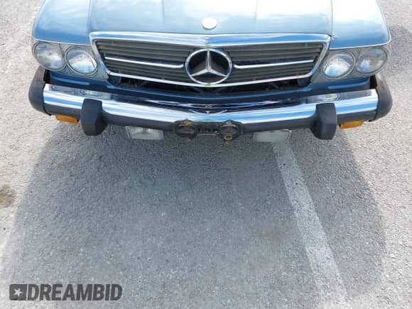 1985 Mercedes-Benz 380 with VIN WDBBA45C7FA020232, listed as a IAAI auction lot 42206469 with 139,733 mi miles and . Bid and sale history available at DreamBid. Image 6.