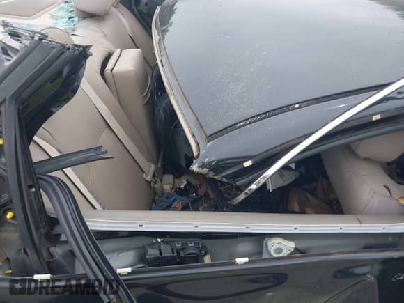 2004 Hyundai Sonata GLS z VIN KMHWF35H34A052324, wystawiony jako IAAI lot #42340680 z przebiegiem Nie podano mil oraz . Historia ofert i sprzedaży dostępna na DreamBid. Obrazek 8.