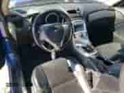 2010 Hyundai Genesis Coupe Grand Touring с VIN KMHHU6KH1AU025556, выставлен на аукционе Copart как лот 46661975 с пробегом 110 658 миль миль и Списание • Salvage title. История ставок и продаж доступна на DreamBid. Изображение 8.