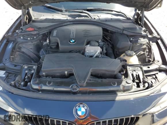 2015 BMW 4 Series 428i z VIN WBA4A5C51FG051989, wystawiony jako Copart lot #85192055 z przebiegiem 62 934 mil mil oraz Czysty tytuł • Clean title. Historia ofert i sprzedaży dostępna na DreamBid. Obrazek 11.