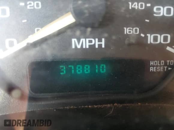 2002 Chevrolet Silverado 3500 with VIN 1GCJK391X2E173753, listed as a Copart auction lot 58004135 with 378,810 mi miles and Salvage title. Bid and sale history available at DreamBid. Image 9.