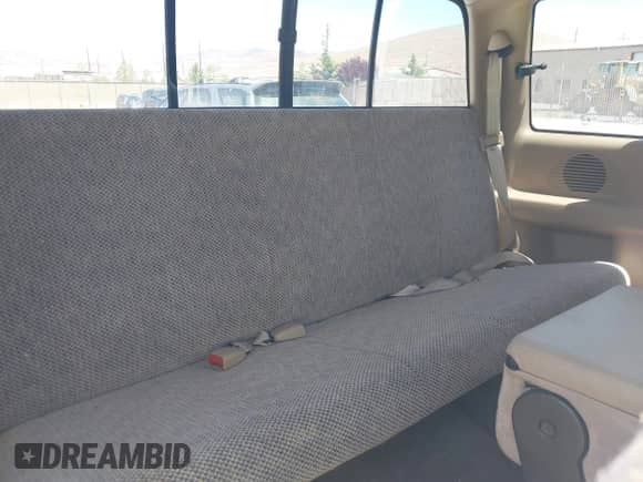 1998 Dodge 1500 с VIN 3B7HF12Y8WG133703, выставлен на аукционе IAAI как лот 42488514 с пробегом 139 410 миль миль и . История ставок и продаж доступна на DreamBid. Изображение 8.