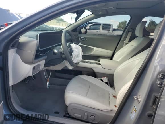2023 Hyundai Ioniq 6 Limited с VIN KMHM54AC7PA020278, выставлен на аукционе Copart как лот 71464935 с пробегом Не указан миль и Списание • Salvage title. История ставок и продаж доступна на DreamBid. Изображение 7.