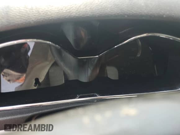 2013 Chevrolet Traverse LT with VIN 1GNKRGKD4DJ225570, listed as a Copart auction lot 68152605 with Not provided miles and Salvage title. Bid and sale history available at DreamBid. Image 9.