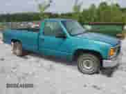 1995 GMC Sierra 1500 с VIN 1GTEC14Z4SZ551770, выставлен на аукционе Copart как лот 54618585 с пробегом 2 364 247 миль миль и Списание • Salvage title. История ставок и продаж доступна на DreamBid. Изображение 4.