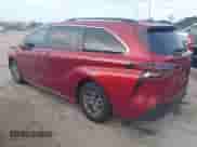 2024 Toyota Sienna XLE z VIN 5TDYRKECXRS180024, wystawiony jako IAAI lot #43213729 z przebiegiem 19 756 mil mil oraz . Historia ofert i sprzedaży dostępna na DreamBid. Obrazek 3.