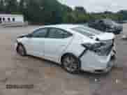 2019 Hyundai Elantra SEL z VIN 5NPD84LF7KH427781, wystawiony jako IAAI lot #43093092 z przebiegiem 90 580 mil mil oraz . Historia ofert i sprzedaży dostępna na DreamBid. Obrazek 3.