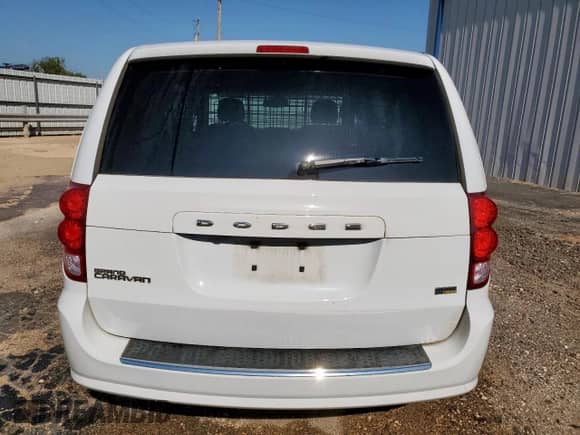 2018 Dodge Grand Caravan SE with VIN 2C4RDGBG0JR318559, listed as a Copart auction lot 67965755 with 312,674 mi miles and Clean title. Bid and sale history available at DreamBid. Image 6.