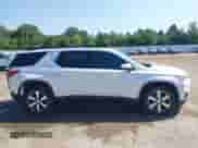 2019 Chevrolet Traverse LT z VIN 1GNEVHKW4KJ128611, wystawiony jako IAAI lot #43199482 z przebiegiem 73 517 mil mil oraz . Historia ofert i sprzedaży dostępna na DreamBid. Obrazek 13.
