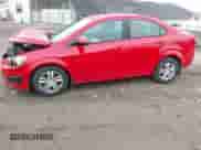 2012 Chevrolet Sonic LS с VIN 1G1JB5SH8C4153925, выставлен на аукционе IAAI как лот 41536342 с пробегом 138 942 миль миль и . История ставок и продаж доступна на DreamBid. Изображение 2.