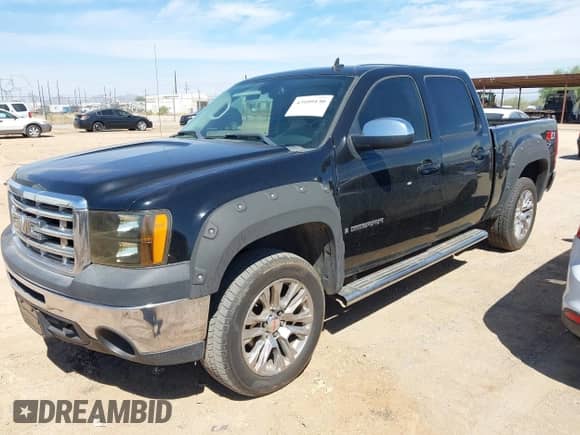 2008 GMC Sierra 1500 Work Truck with VIN 2GTEK133X81124918, listed as a IAAI auction lot 43109130 with 171,187 mi miles and . Bid and sale history available at DreamBid. Image 19.