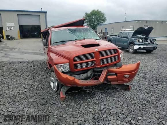 2005 Dodge 1500 SLT с VIN 1D7HU16D15J588232, выставлен на аукционе Copart как лот 64890935 с пробегом 104 537 миль миль и Списание • Salvage title. История ставок и продаж доступна на DreamBid. Изображение 14.