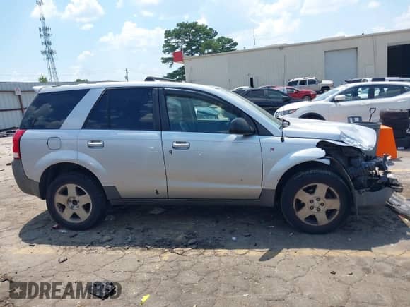 2004 Saturn VUE V6 with VIN 5GZCZ53454S822042, listed as a IAAI auction lot 42669326 with 238,426 mi miles and . Bid and sale history available at DreamBid. Image 14.