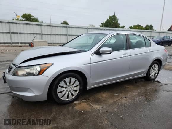 2010 Honda Accord LX с VIN 1HGCP2F34AA131435, выставлен на аукционе Copart как лот 71859065 с пробегом 101 087 миль миль и Списание • Salvage title. История ставок и продаж доступна на DreamBid. Изображение 1.