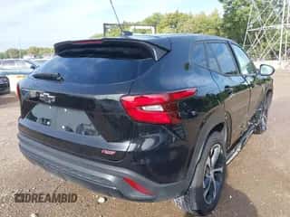 2025 Chevrolet Trax 1RS with VIN KL77LGEP8SC178337, listed as a IAAI auction lot 43142754 with 11,463 mi miles and . Bid and sale history available at DreamBid. Image 4.