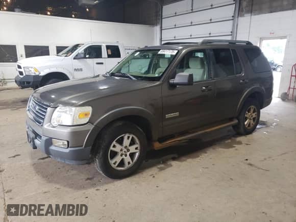 2008 Ford Explorer XLT с VIN 1FMEU63EX8UA04772, выставлен на аукционе Copart как лот 69417175 с пробегом 198 725 миль миль и Чистый • Clean title. История ставок и продаж доступна на DreamBid. Изображение 1.