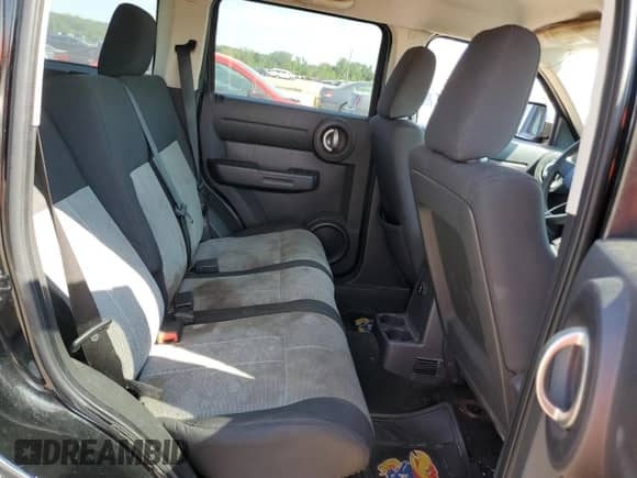 2007 Dodge Nitro SXT with VIN 1D8GT28KX7W644413, listed as a Copart auction lot 71081635 with 143,354 mi miles and Clean title. Bid and sale history available at DreamBid. Image 10.