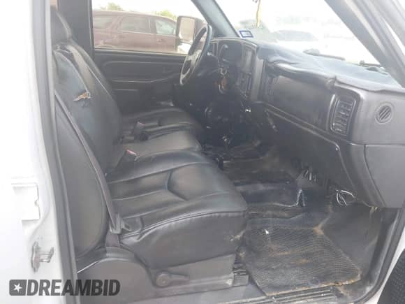 2004 Chevrolet Silverado 3500 с VIN 1GCHK33UX4F176473, выставлен на аукционе IAAI как лот 42339447 с пробегом 206 703 миль миль и . История ставок и продаж доступна на DreamBid. Изображение 5.