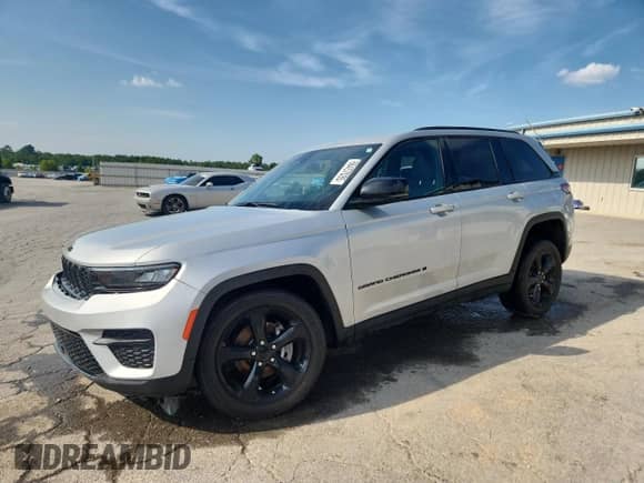 2023 Jeep Grand Cherokee Altitude with VIN 1C4RJHAG3PC661867, listed as a Copart auction lot 66457085 with 26,838 mi miles and Salvage title. Bid and sale history available at DreamBid. Image 1.