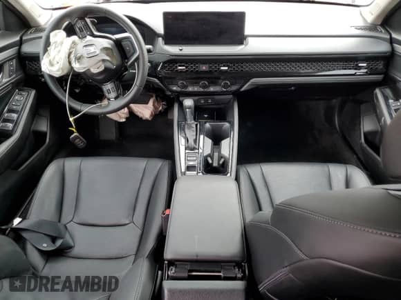 2025 Honda Accord Touring с VIN 1HGCY2F89SA027436, выставлен на аукционе Copart как лот 65211455 с пробегом Не указан миль и Списание • Salvage title. История ставок и продаж доступна на DreamBid. Изображение 8.