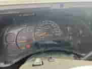 2006 Chevrolet Silverado 1500 LT3 z VIN 1GCEK19Z26Z291595, wystawiony jako Copart lot #70046865 z przebiegiem 192 625 mil mil oraz Czysty tytuł • Clean title. Historia ofert i sprzedaży dostępna na DreamBid. Obrazek 9.