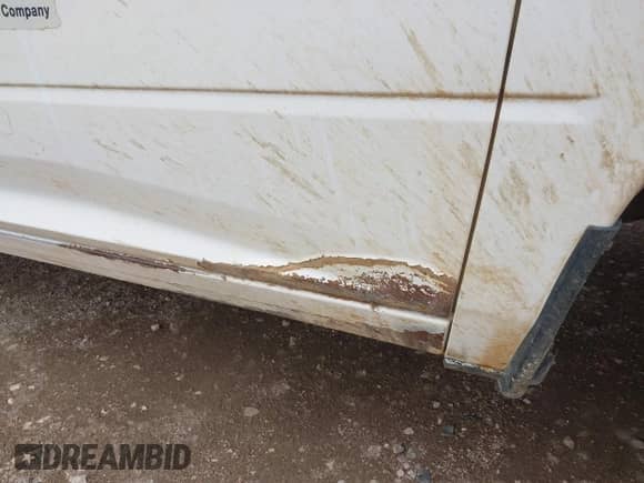 2014 Ram 1500 Express z VIN 1C6RR7FT5ES323647, wystawiony jako IAAI lot #41888044 z przebiegiem 184 317 mil mil oraz . Historia ofert i sprzedaży dostępna na DreamBid. Obrazek 20.