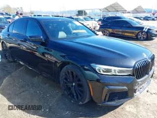2021 BMW 7 Series 740i z VIN WBA7T2C06MCF83336, wystawiony jako IAAI lot #41735825 z przebiegiem 43 602 mil mil oraz . Historia ofert i sprzedaży dostępna na DreamBid. Obrazek 1.