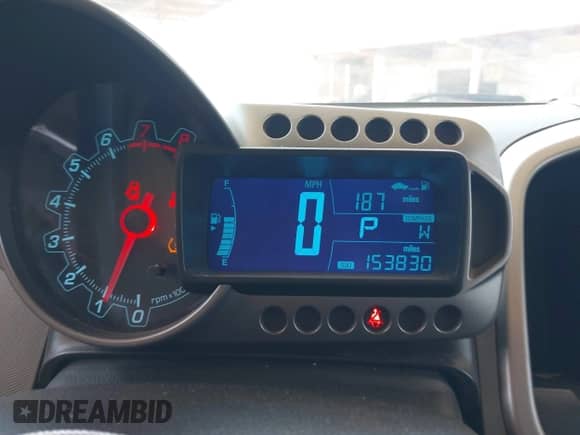 2014 Chevrolet Sonic LTZ с VIN 1G1JE5SG3E4125029, выставлен на аукционе IAAI как лот 42475314 с пробегом 153 830 миль миль и . История ставок и продаж доступна на DreamBid. Изображение 7.