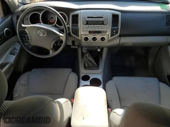 2006 Toyota Tacoma с VIN 5TEUU42N06Z242947, выставлен на аукционе Copart как лот 81243935 с пробегом 72 666 миль миль и Списание • Salvage title. История ставок и продаж доступна на DreamBid. Изображение 8.