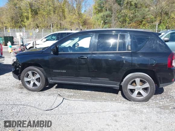 2017 Jeep Compass High Altitude с VIN 1C4NJDEB1HD100407, выставлен на аукционе IAAI как лот 43481056 с пробегом 86 682 миль миль и . История ставок и продаж доступна на DreamBid. Изображение 13.